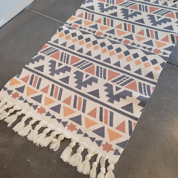 Geometric Patterned Rug with Tassels Boho Bath Mat Rug - Picture 2 of 7